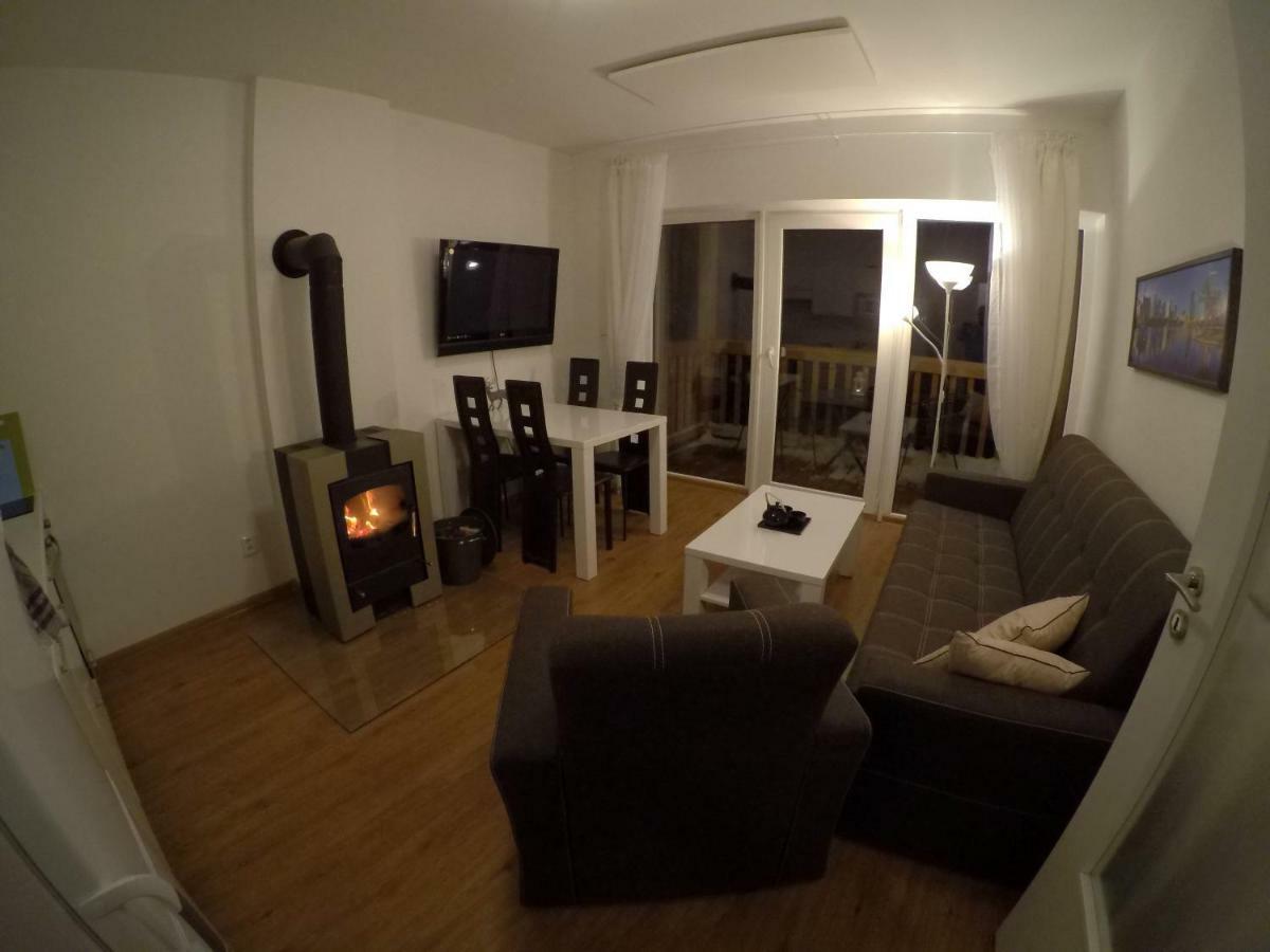 Apartman Reggie - Pec pod Sněžkou Eksteriør bilde